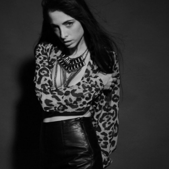 Meet your Posher, Paula - Picture 3 of 6